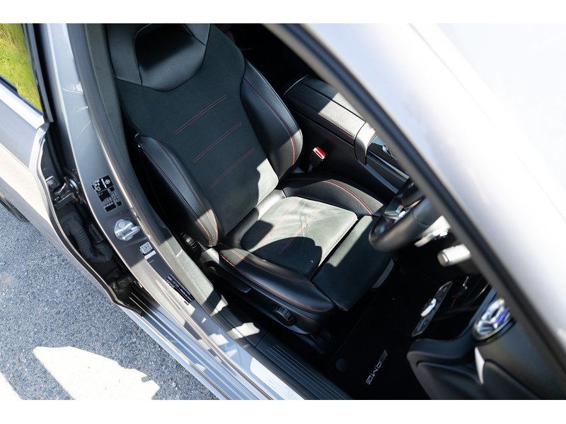 Mercedes-Benz 1.3 A200 AMG Line (Premium) Hatchback 5dr Petrol 7G-DCT Euro 6 (s/s) (163 ps)