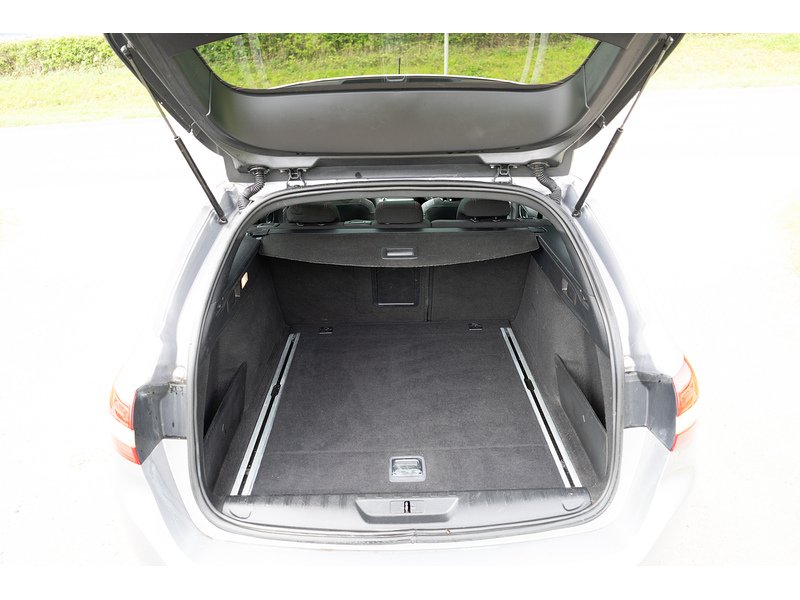 Peugeot 1.2 PureTech GT Line Estate 5dr Petrol Manual Euro 6 (s/s) (130 ps)