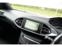 1.2 PureTech GT Line Estate 5dr Petrol Manual Euro 6 (s/s) (130 ps)