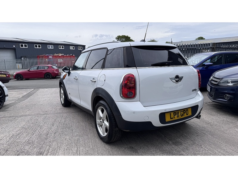 MINI 1.6 Cooper D SUV 5dr Diesel Manual ALL4 Euro 5 (s/s) (112 ps)