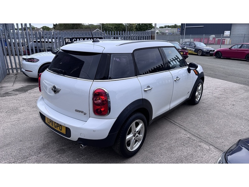 MINI 1.6 Cooper D SUV 5dr Diesel Manual ALL4 Euro 5 (s/s) (112 ps)
