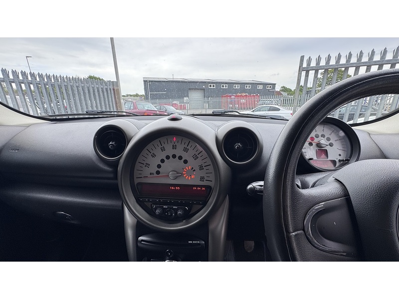 MINI 1.6 Cooper D SUV 5dr Diesel Manual ALL4 Euro 5 (s/s) (112 ps)