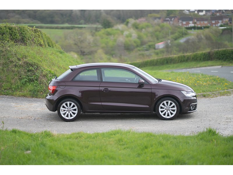 Audi Sportback Tfsi S Tronic Hatchback 1.4 Semi Auto Petrol