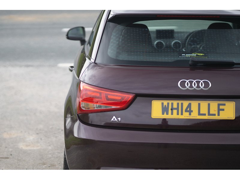 Audi Sportback Tfsi S Tronic Hatchback 1.4 Semi Auto Petrol