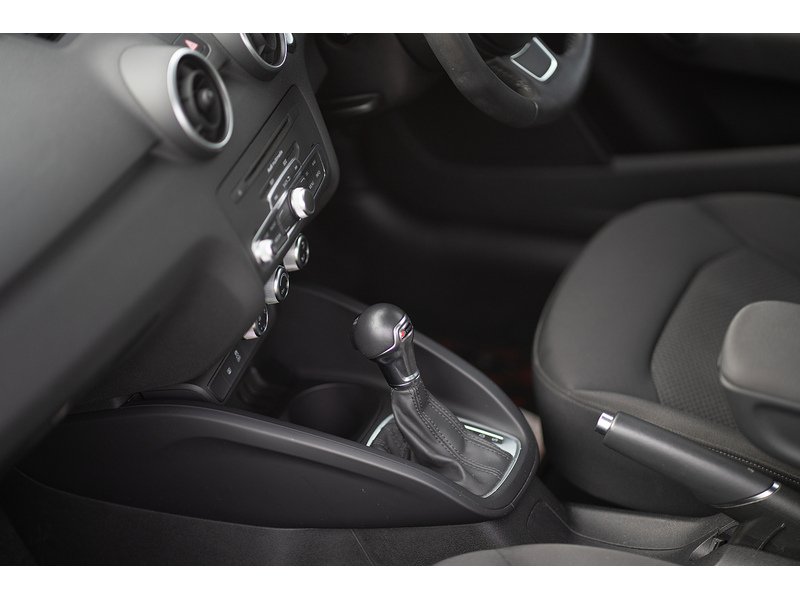 Audi Sportback Tfsi S Tronic Hatchback 1.4 Semi Auto Petrol