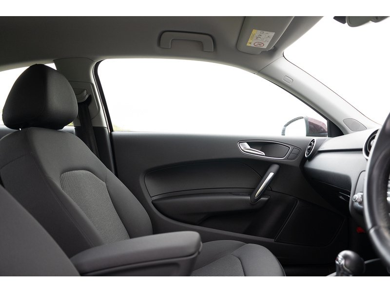 Audi Sportback Tfsi S Tronic Hatchback 1.4 Semi Auto Petrol