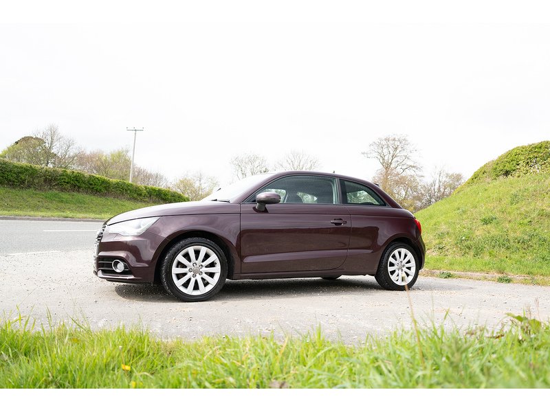 Audi Sportback Tfsi S Tronic Hatchback 1.4 Semi Auto Petrol