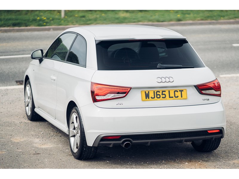 Audi Sportback Tfsi S Line Hatchback 1.0 Semi Auto Petrol