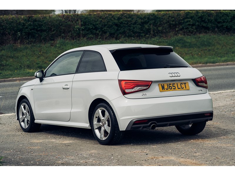 Audi Sportback Tfsi S Line Hatchback 1.0 Semi Auto Petrol
