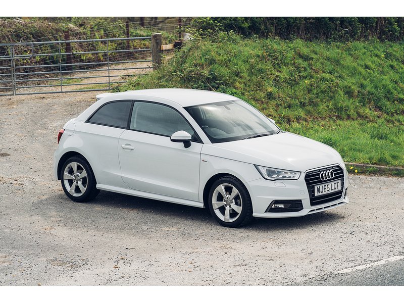 Audi Sportback Tfsi S Line Hatchback 1.0 Semi Auto Petrol