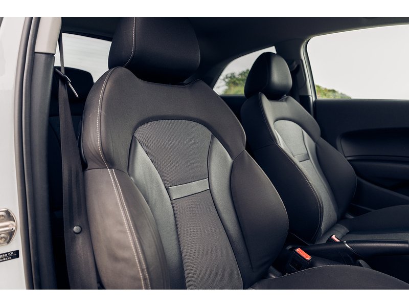 Audi Sportback Tfsi S Line Hatchback 1.0 Semi Auto Petrol