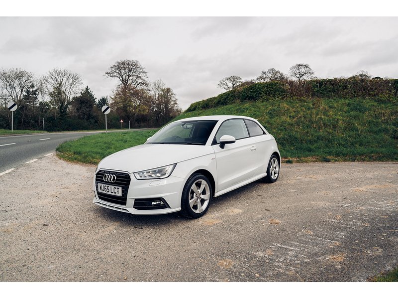 Audi Sportback Tfsi S Line Hatchback 1.0 Semi Auto Petrol