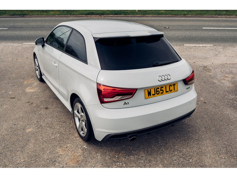 Audi Sportback Tfsi S Line Hatchback 1.0 Semi Auto Petrol