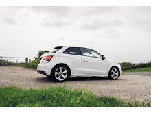 Sportback Tfsi S Line Hatchback 1.0 Semi Auto Petrol