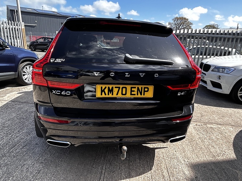 Volvo 2.0 B4 MHEV R-Design SUV 5dr Diesel Hybrid Auto AWD Euro 6 (s/s) (197 ps)