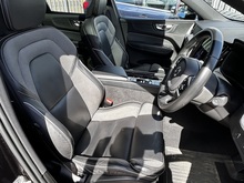 2.0 B4 MHEV R-Design SUV 5dr Diesel Hybrid Auto AWD Euro 6 (s/s) (197 ps)