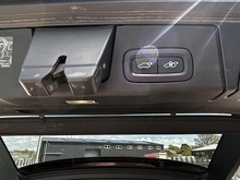 2.0 B4 MHEV R-Design SUV 5dr Diesel Hybrid Auto AWD Euro 6 (s/s) (197 ps)