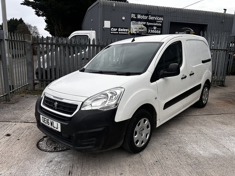 Peugeot 1.6 BlueHDi 850 S Panel Van 4dr Diesel Manual L1 (s/s) (110 g/km, 100 bhp)