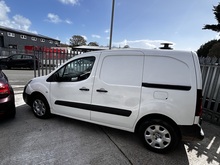 1.6 BlueHDi 850 S Panel Van 4dr Diesel Manual L1 (s/s) (110 g/km, 100 bhp)