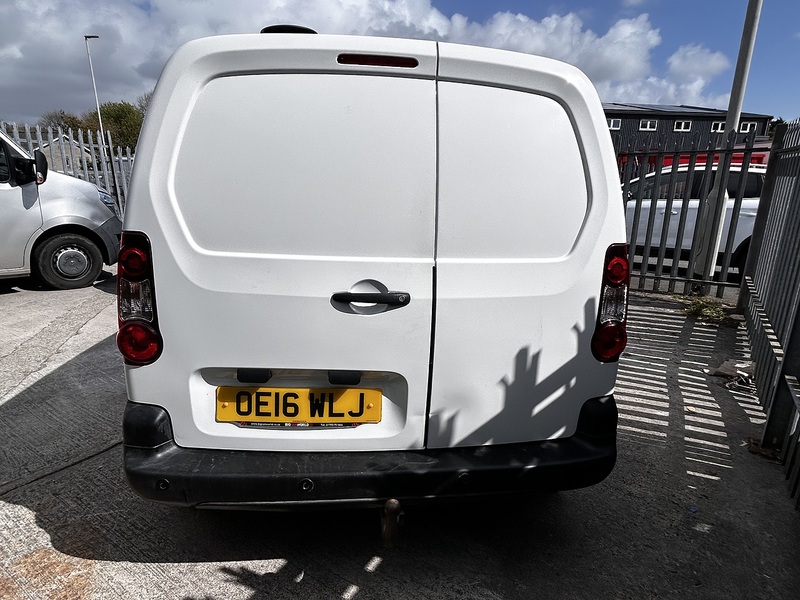 Peugeot 1.6 BlueHDi 850 S Panel Van 4dr Diesel Manual L1 (s/s) (110 g/km, 100 bhp)