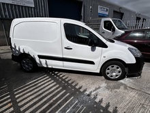 1.6 BlueHDi 850 S Panel Van 4dr Diesel Manual L1 (s/s) (110 g/km, 100 bhp)