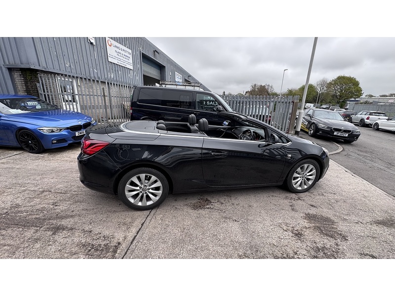 Vauxhall 2.0 CDTi Elite Convertible 2dr Diesel Manual Euro 5 (s/s) (165 ps)