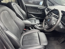 2.0 220d M Sport MPV 5dr Diesel Auto xDrive Euro 6 (s/s) (190 ps)