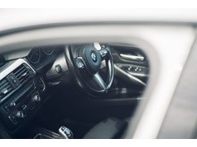 2.0 320d M Sport Saloon 4dr Diesel Auto Euro 5 (s/s) (184 ps)