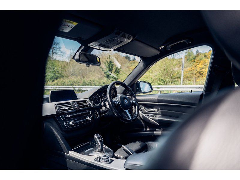 BMW 2.0 320d M Sport Saloon 4dr Diesel Auto Euro 5 (s/s) (184 ps)