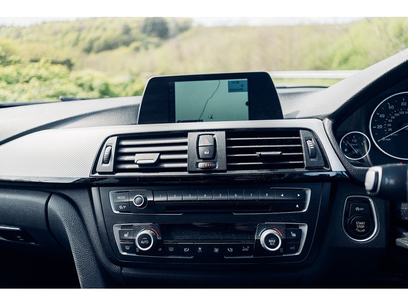 BMW 2.0 320d M Sport Saloon 4dr Diesel Auto Euro 5 (s/s) (184 ps)