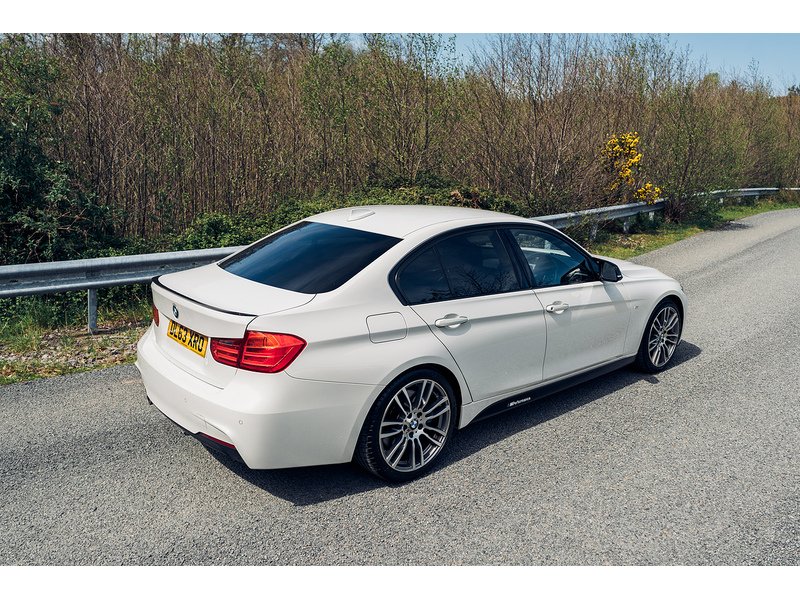 BMW 2.0 320d M Sport Saloon 4dr Diesel Auto Euro 5 (s/s) (184 ps)