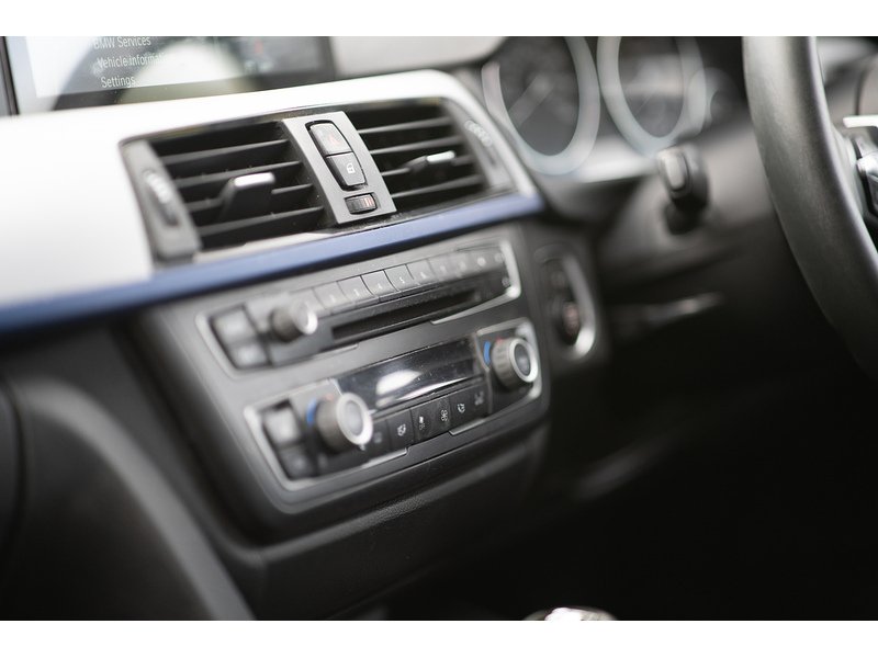 BMW 2.0 320d M Sport Saloon 4dr Diesel Manual Euro 5 (s/s) (184 ps)