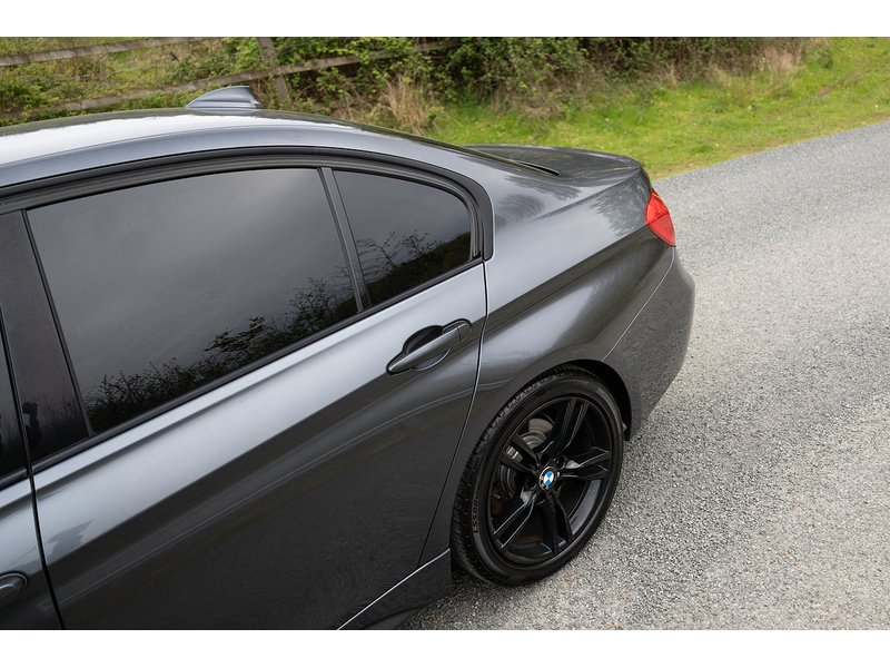 BMW 2.0 320d M Sport Saloon 4dr Diesel Manual Euro 5 (s/s) (184 ps)