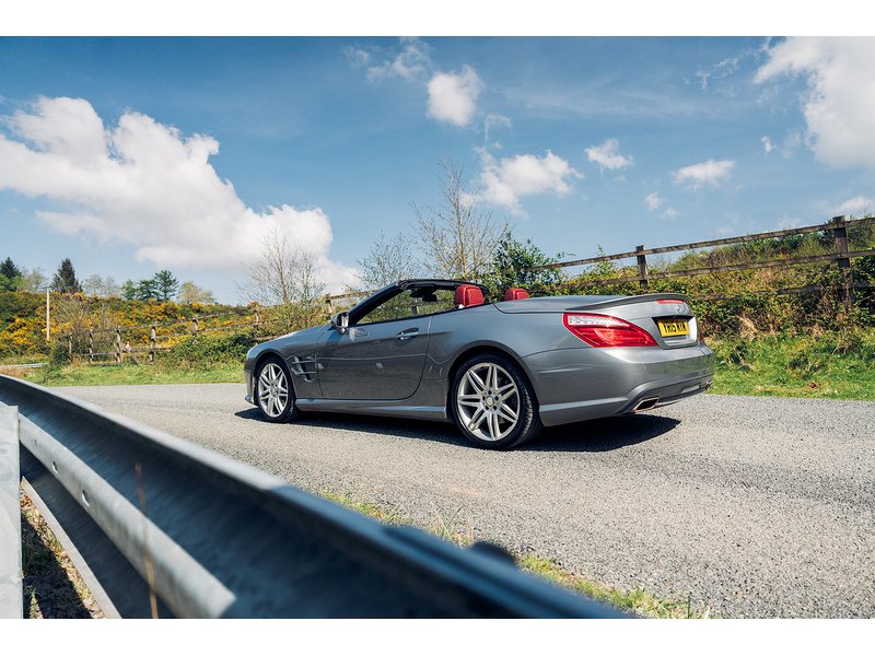 Mercedes-Benz 3.0 SL400 AMG Sport Convertible 2dr Petrol G-Tronic Euro 6 (s/s) (333 ps)