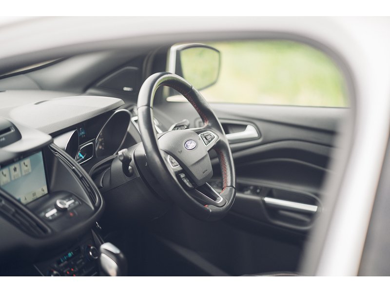 Ford 1.5 TDCi ST-Line SUV 5dr Diesel Powershift Euro 6 (s/s) (120 ps)