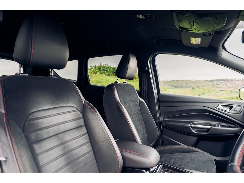 Ford 1.5 TDCi ST-Line SUV 5dr Diesel Powershift Euro 6 (s/s) (120 ps)