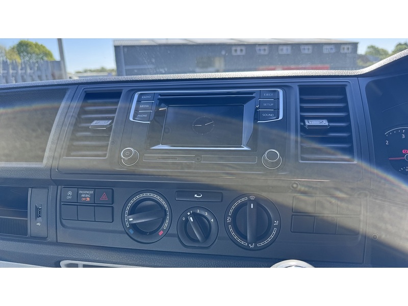 Volkswagen 2.0 TDI T28 BlueMotion Tech Trendline Panel Van 5dr Diesel Manual FWD SWB Euro 6 (s/s) (102 ps)