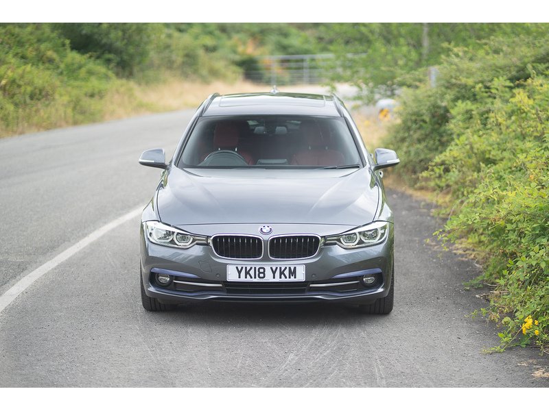 BMW 2.0 318d Sport Touring 5dr Diesel Auto Euro 6 (s/s) (150 ps)