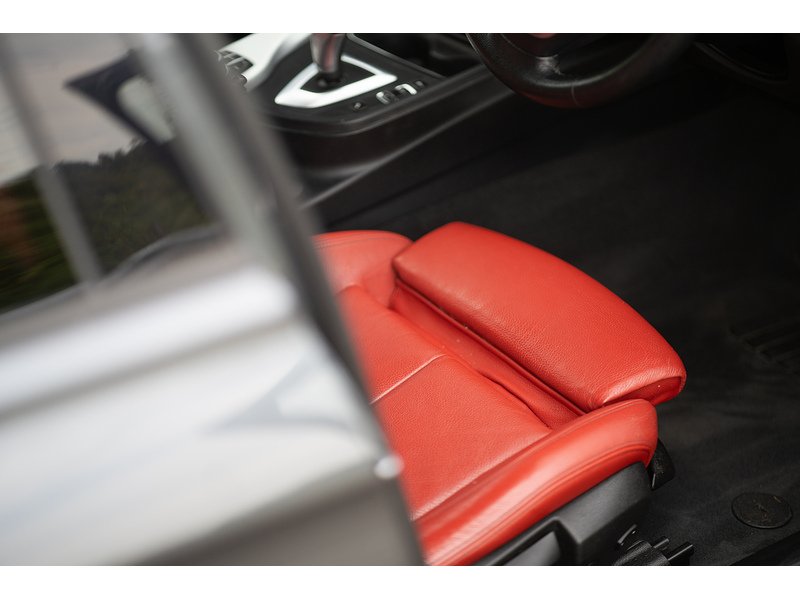 BMW 2.0 318d Sport Touring 5dr Diesel Auto Euro 6 (s/s) (150 ps)