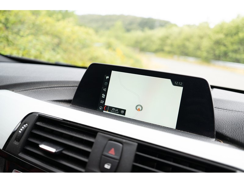 BMW 2.0 318d Sport Touring 5dr Diesel Auto Euro 6 (s/s) (150 ps)