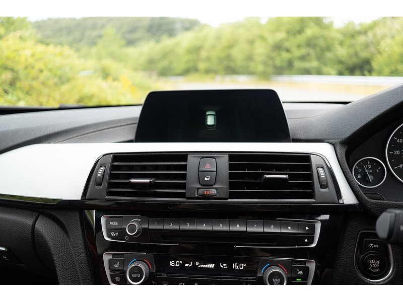 BMW 2.0 318d Sport Touring 5dr Diesel Auto Euro 6 (s/s) (150 ps)