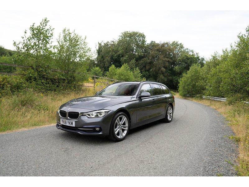 BMW 2.0 318d Sport Touring 5dr Diesel Auto Euro 6 (s/s) (150 ps)