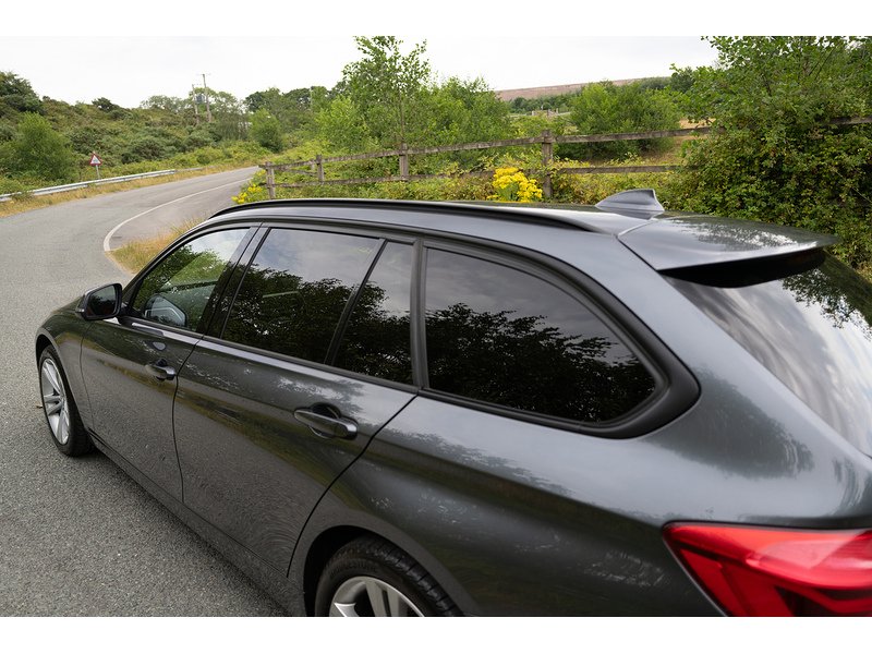 BMW 2.0 318d Sport Touring 5dr Diesel Auto Euro 6 (s/s) (150 ps)