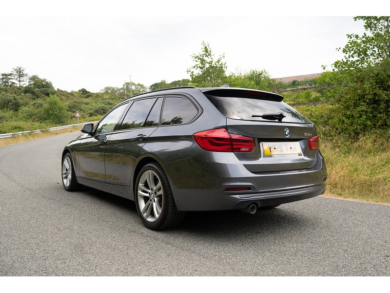 BMW 2.0 318d Sport Touring 5dr Diesel Auto Euro 6 (s/s) (150 ps)