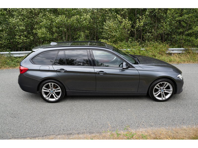 BMW 2.0 318d Sport Touring 5dr Diesel Auto Euro 6 (s/s) (150 ps)