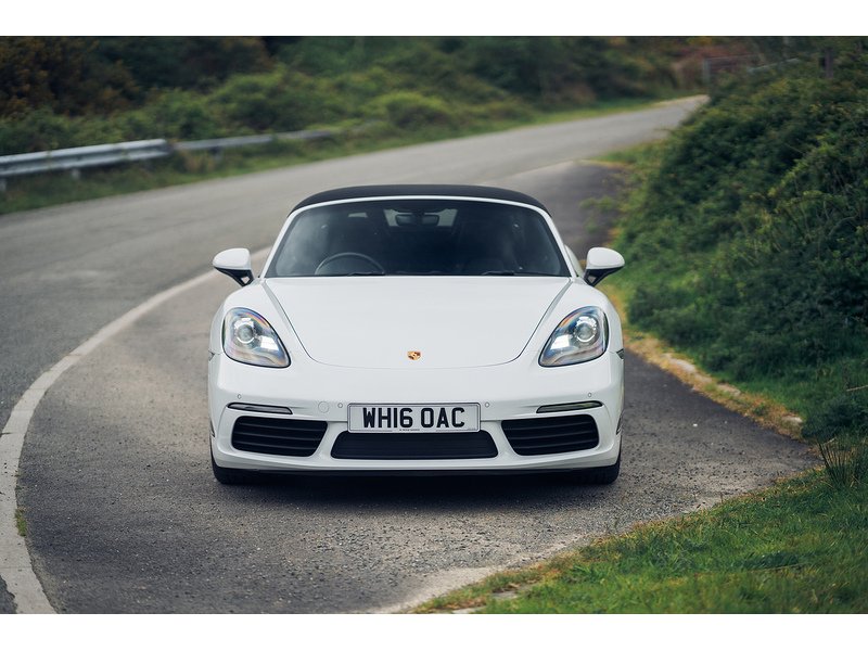 Porsche 2.0T Convertible 2dr Petrol PDK Euro 6 (s/s) (300 ps)