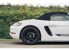2.0T Convertible 2dr Petrol PDK Euro 6 (s/s) (300 ps)