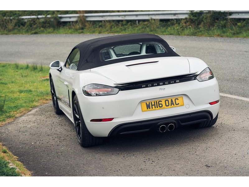 Porsche 2.0T Convertible 2dr Petrol PDK Euro 6 (s/s) (300 ps)