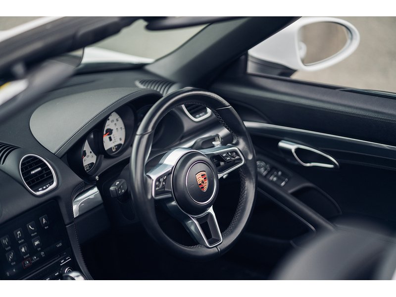 Porsche 2.0T Convertible 2dr Petrol PDK Euro 6 (s/s) (300 ps)