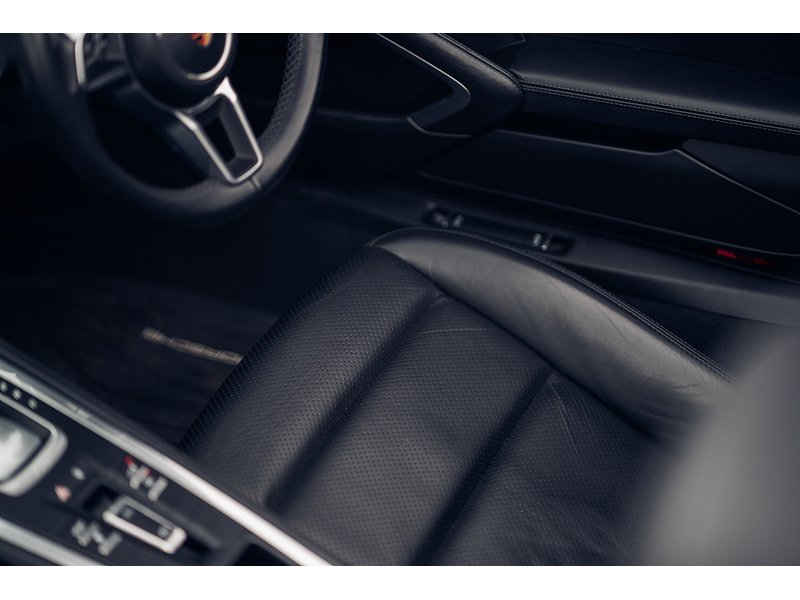 Porsche 2.0T Convertible 2dr Petrol PDK Euro 6 (s/s) (300 ps)